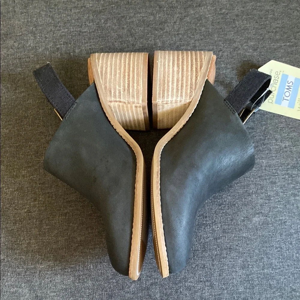 TOMS Leila Black Leather Slingback Mules size 7 - Picture 3 of 12